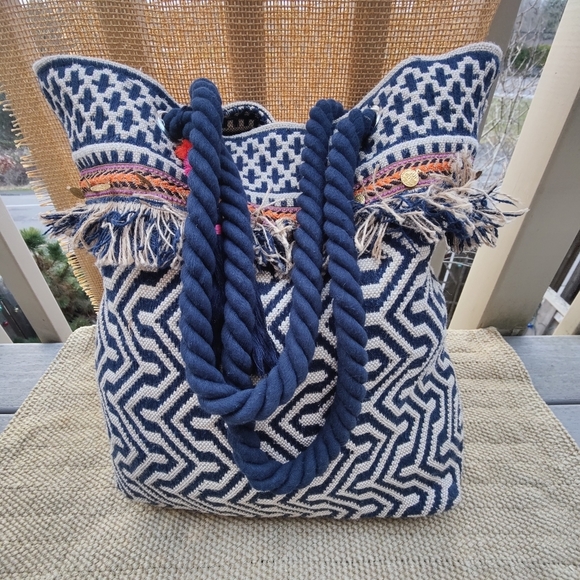 Vintage Handbags - Large Indian Jute Summer Tote Overnight Beach Shoulder Bag Blue and White BIG